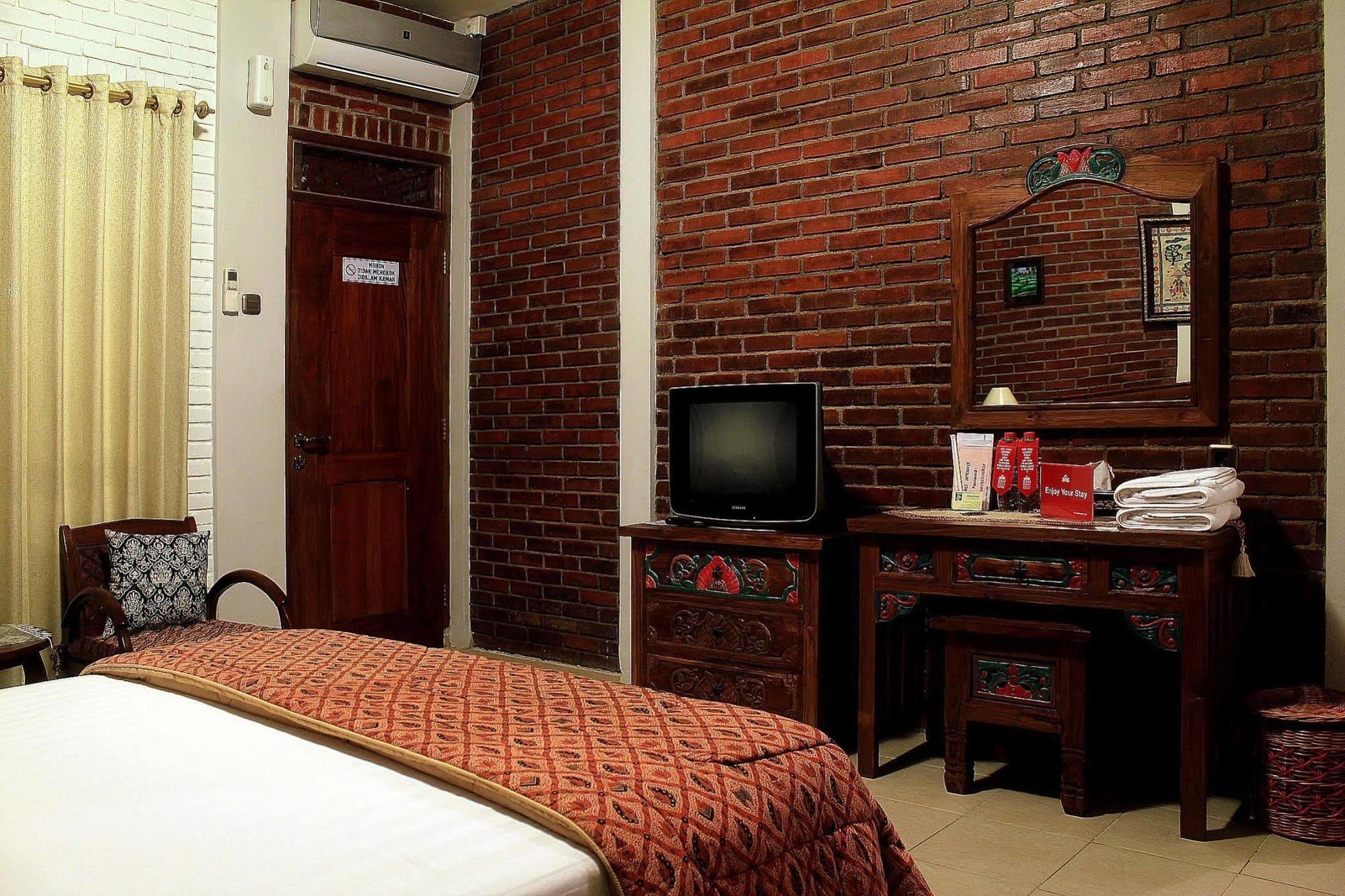 Hotel Zen Sukamekar Surya Sumantri
